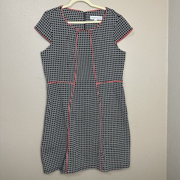 Emma & Michelle Aline Dress Woman’s Size 16 Black White Geometric Coral Trim - Picture 1 of 6